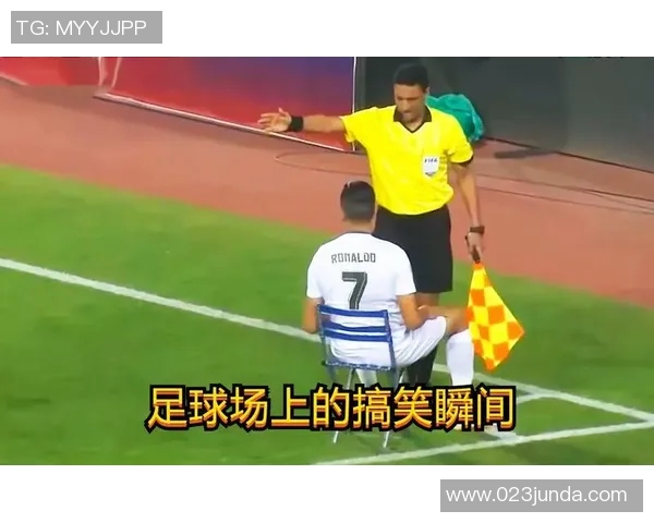 意大利足球明星的幽默瞬间与表情包背后的故事揭秘