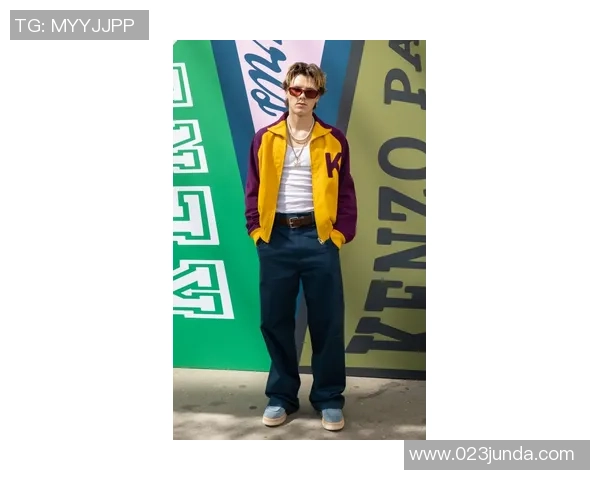 足球明星拖鞋的时尚潮流与设计理念全解析