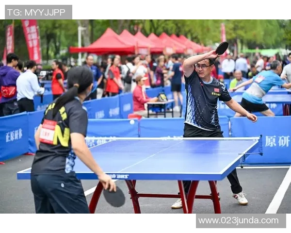 重庆乒乓球队在邀请赛中的比赛经验与表现分析与点评