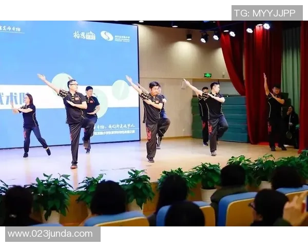 陈敏独家篮球心得分享:从基础技巧到比赛策略的全面解析与实战经验总结